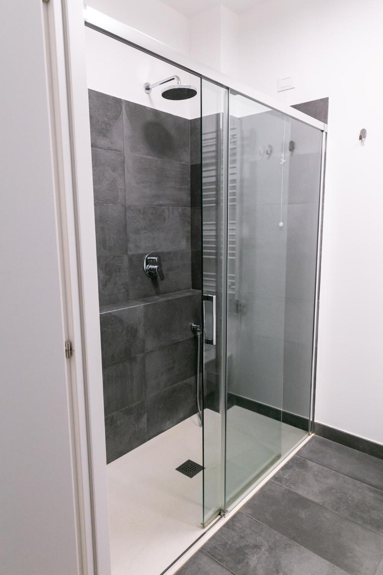 Sweet House Deluxe Apartment Milan Bagian luar foto